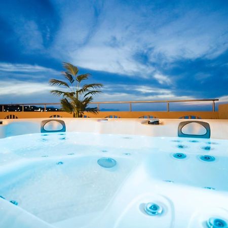 Thea - Rooftop Seaview Jacuzzi Rethymno Exteriör bild